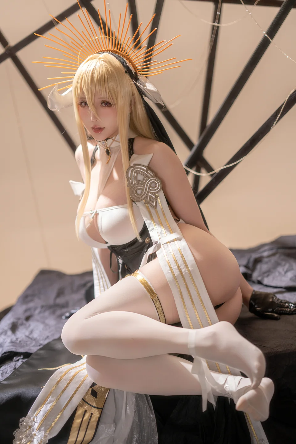 星之迟迟_–_2025年02月计划E_碧蓝航线怨仇_52P_346MB 2025-2-E (28).webp